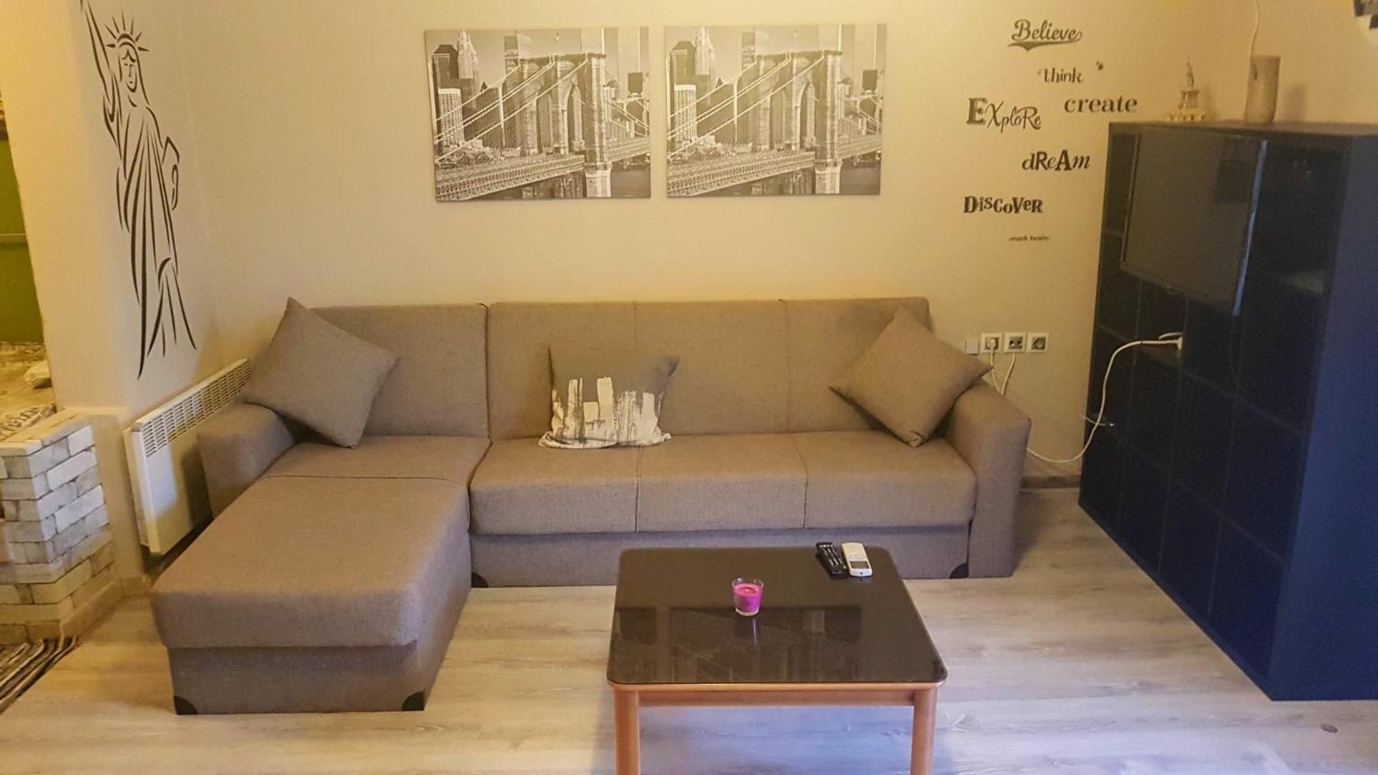 Ts-George'S Apartments By The Airport Markópoulon Extérieur photo